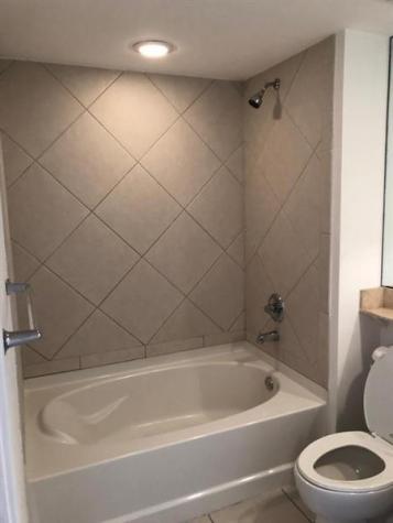 325 S Biscayne Boulevard Miami FL 33131