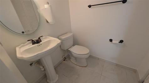 2372 NW 39th Avenue Coconut Creek FL 33066
