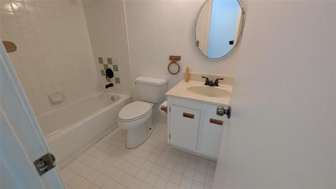 2372 NW 39th Avenue Coconut Creek FL 33066