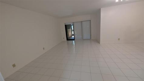 2372 NW 39th Avenue Coconut Creek FL 33066