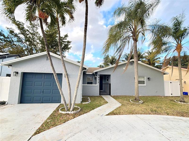 8971 SW 9th Street Boca Raton FL 33433