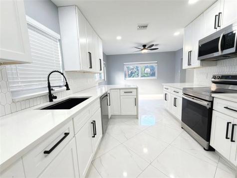 8971 SW 9th Street Boca Raton FL 33433