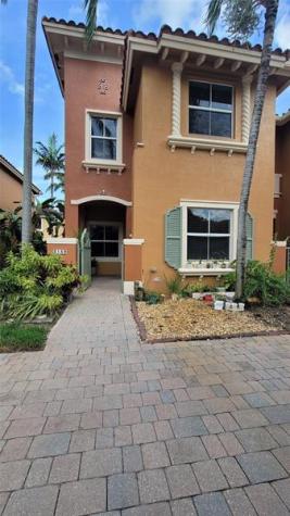 2159 Siena Terrace Hollywood FL 33021