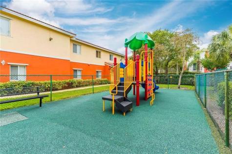 7401 Palomino Drive Hollywood FL 33024