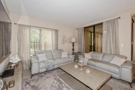 4485 Carambola Circle Coconut Creek FL 33066
