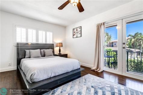 2948 NE 35th Court Lighthouse Point FL 33064