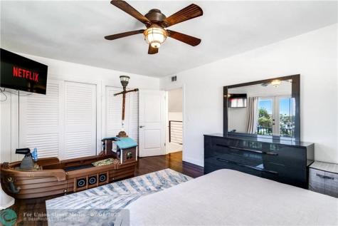 2948 NE 35th Court Lighthouse Point FL 33064