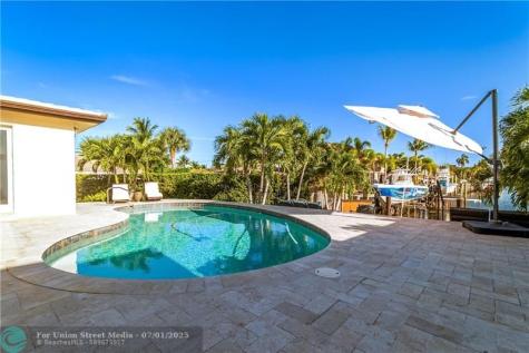 2948 NE 35th Court Lighthouse Point FL 33064