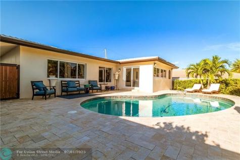 2948 NE 35th Court Lighthouse Point FL 33064
