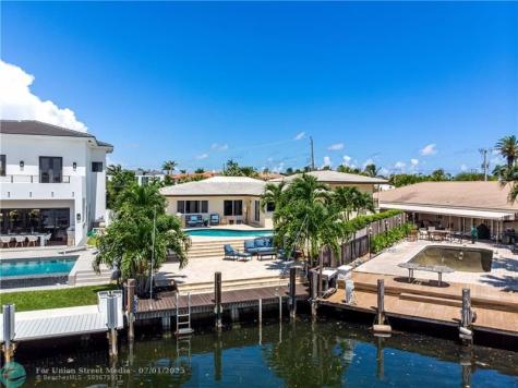 2948 NE 35th Court Lighthouse Point FL 33064
