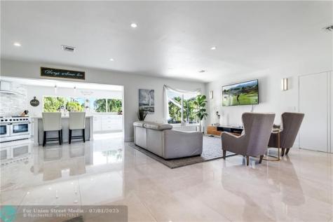 2948 NE 35th Court Lighthouse Point FL 33064