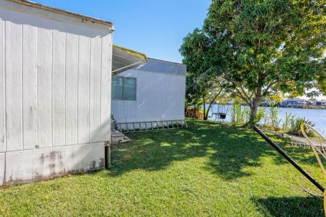 21726 N Heritage Circle Pembroke Pines FL 33029