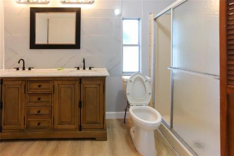 21726 N Heritage Circle Pembroke Pines FL 33029