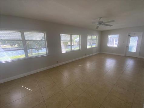 7104 NW 70th Street Tamarac FL 33321