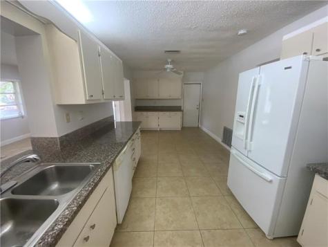7104 NW 70th Street Tamarac FL 33321