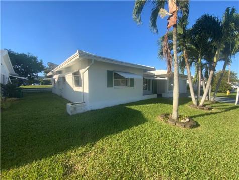 7104 NW 70th Street Tamarac FL 33321