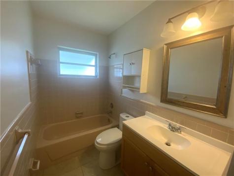 7104 NW 70th Street Tamarac FL 33321