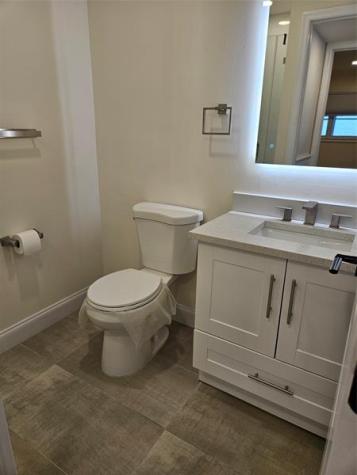 272 Brittany Delray Beach FL 33446