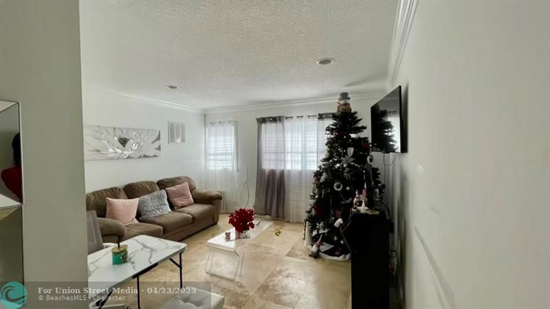 2008 Jackson Street Hollywood FL 33020