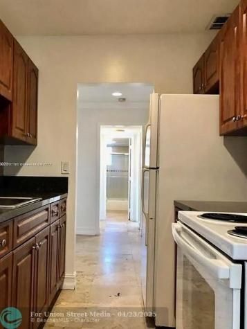 2008 Jackson Street Hollywood FL 33020