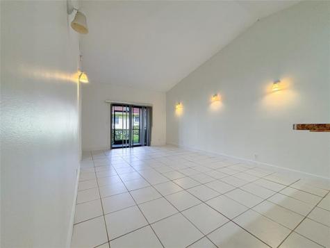 3553 Riverside Drive Coral Springs FL 33065