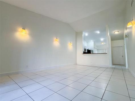 3553 Riverside Drive Coral Springs FL 33065