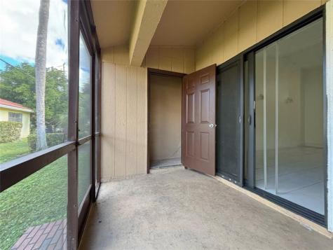 3553 Riverside Drive Coral Springs FL 33065