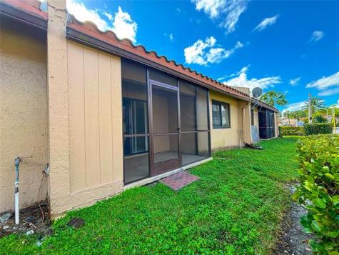 3553 Riverside Drive Coral Springs FL 33065