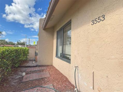 3553 Riverside Drive Coral Springs FL 33065