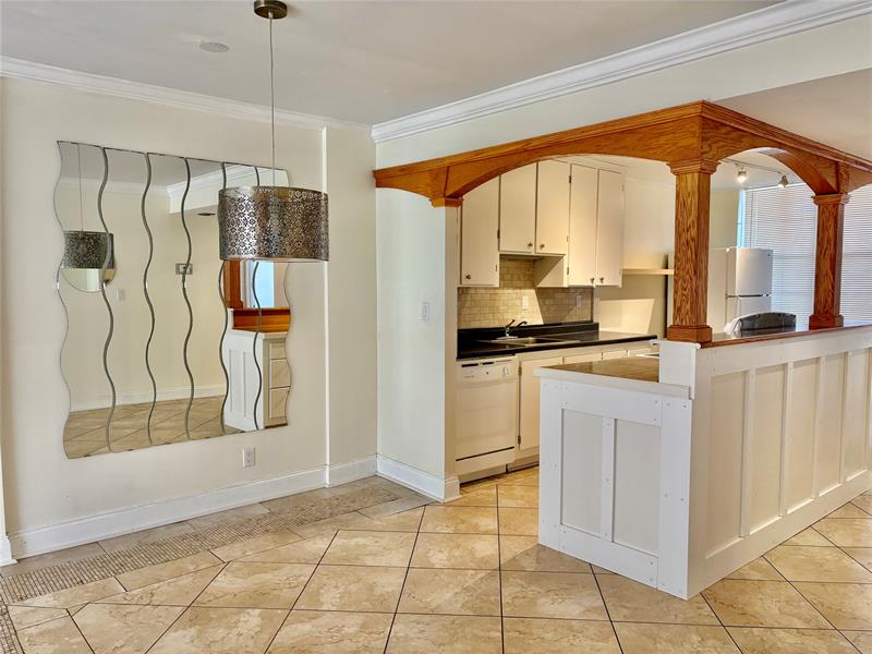 2998 NW 48th Terrace Lauderdale Lakes FL 33313
