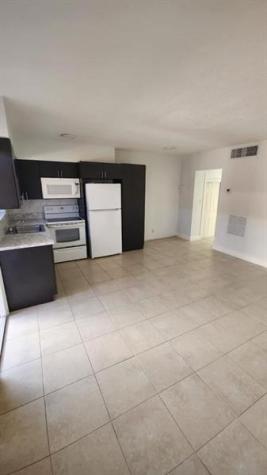 2545 Taft Street Hollywood FL 33020