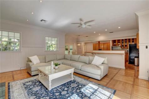 302 NW 11th Street Delray Beach FL 33444