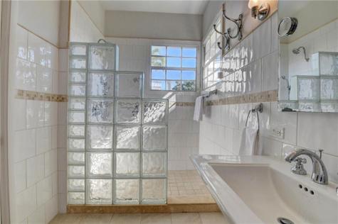 302 NW 11th Street Delray Beach FL 33444