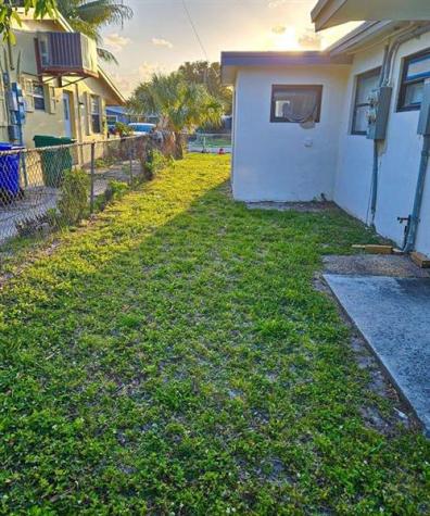 2941 NW 12th Street Fort Lauderdale FL 33311