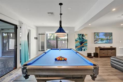 310 SE 13th Court Pompano Beach FL 33060