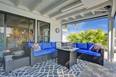 310 SE 13th Court Pompano Beach FL 33060