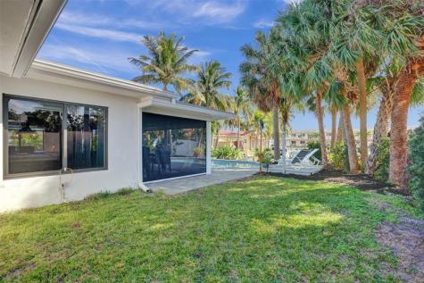 310 SE 13th Court Pompano Beach FL 33060