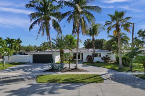310 SE 13th Court Pompano Beach FL 33060