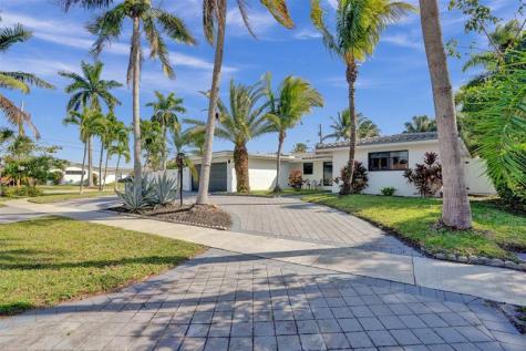 310 SE 13th Court Pompano Beach FL 33060