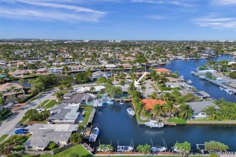 310 SE 13th Court Pompano Beach FL 33060