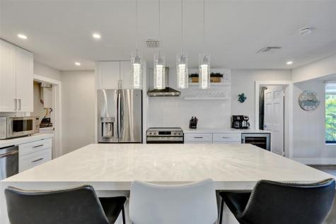 310 SE 13th Court Pompano Beach FL 33060
