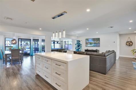 310 SE 13th Court Pompano Beach FL 33060