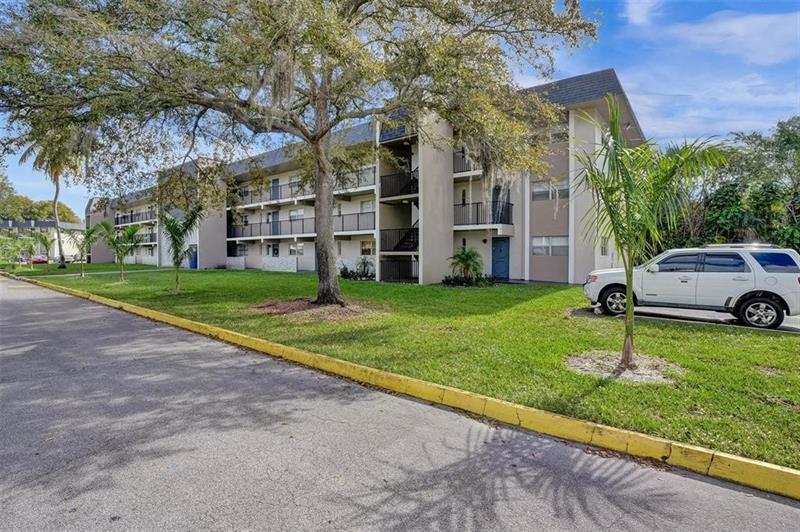 8000 Fairview Drive Tamarac FL 33321