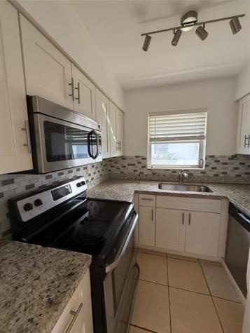 237 SE Park Street Dania Beach FL 33004