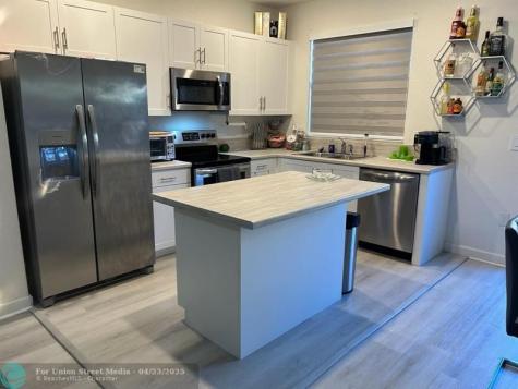 851 NE 211th Street Miami FL 33179