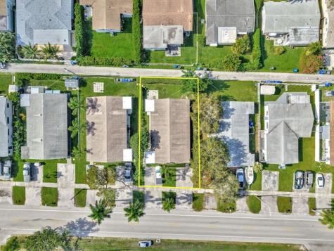 2118 N 14 Avenue Hollywood FL 33020