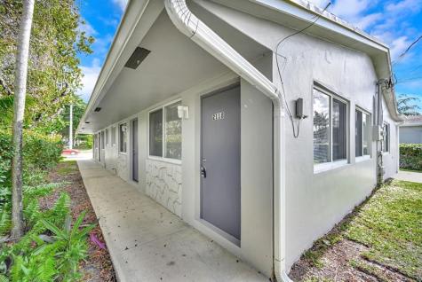2118 N 14 Avenue Hollywood FL 33020