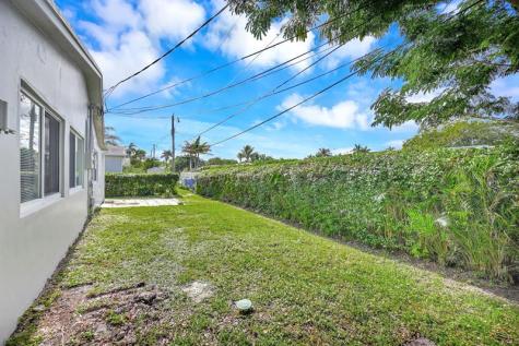 2118 N 14 Avenue Hollywood FL 33020