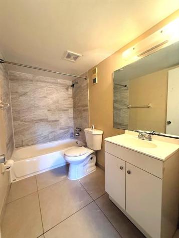 2030 NW 43rd Terrace Lauderhill FL 33313