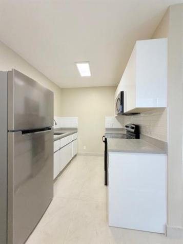53 NE 16th Place Fort Lauderdale FL 33305